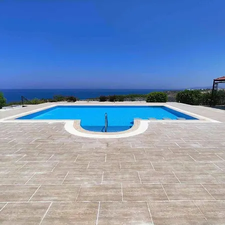 Villa Private Pool Family In Bahceli Kalogrea