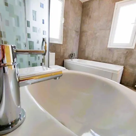 Vila Private Pool Family In Bahceli