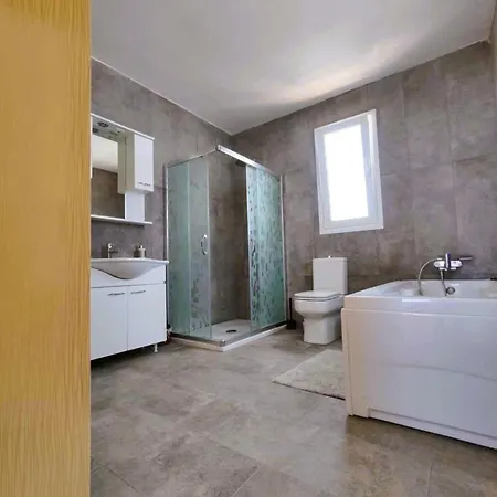 Vila Private Pool Family In Bahceli