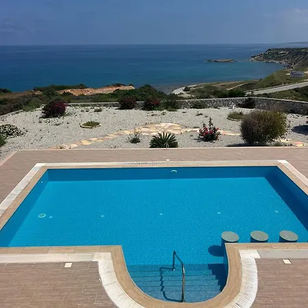 Vila Private Pool Family In Bahceli